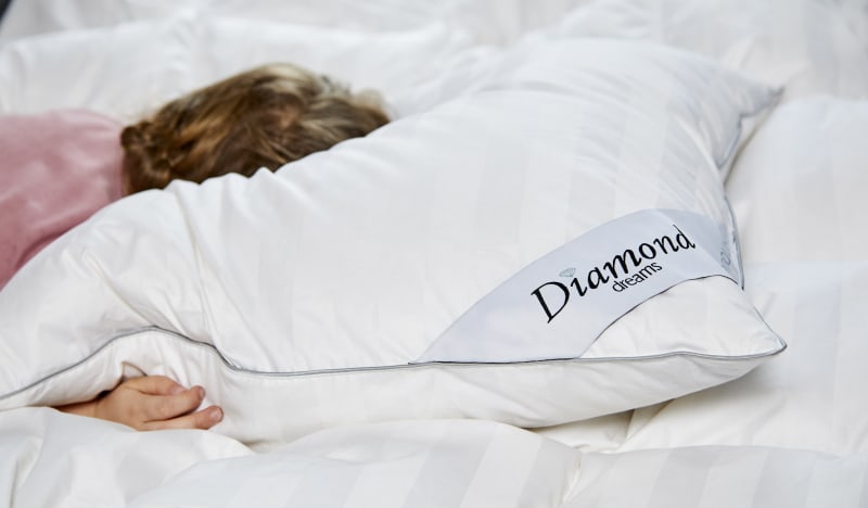 Eurodun - Diamonds Moskus hovedpude 3 Kammer luksus blød - Medium 60 x 63